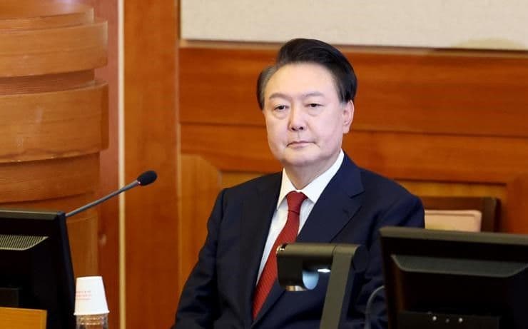 ประธานาธิบดี ยุนซอกยอล ถูกปลดออกจากตำแหน่ง หลังศาลยืนคำตัดสินการถอดถอน