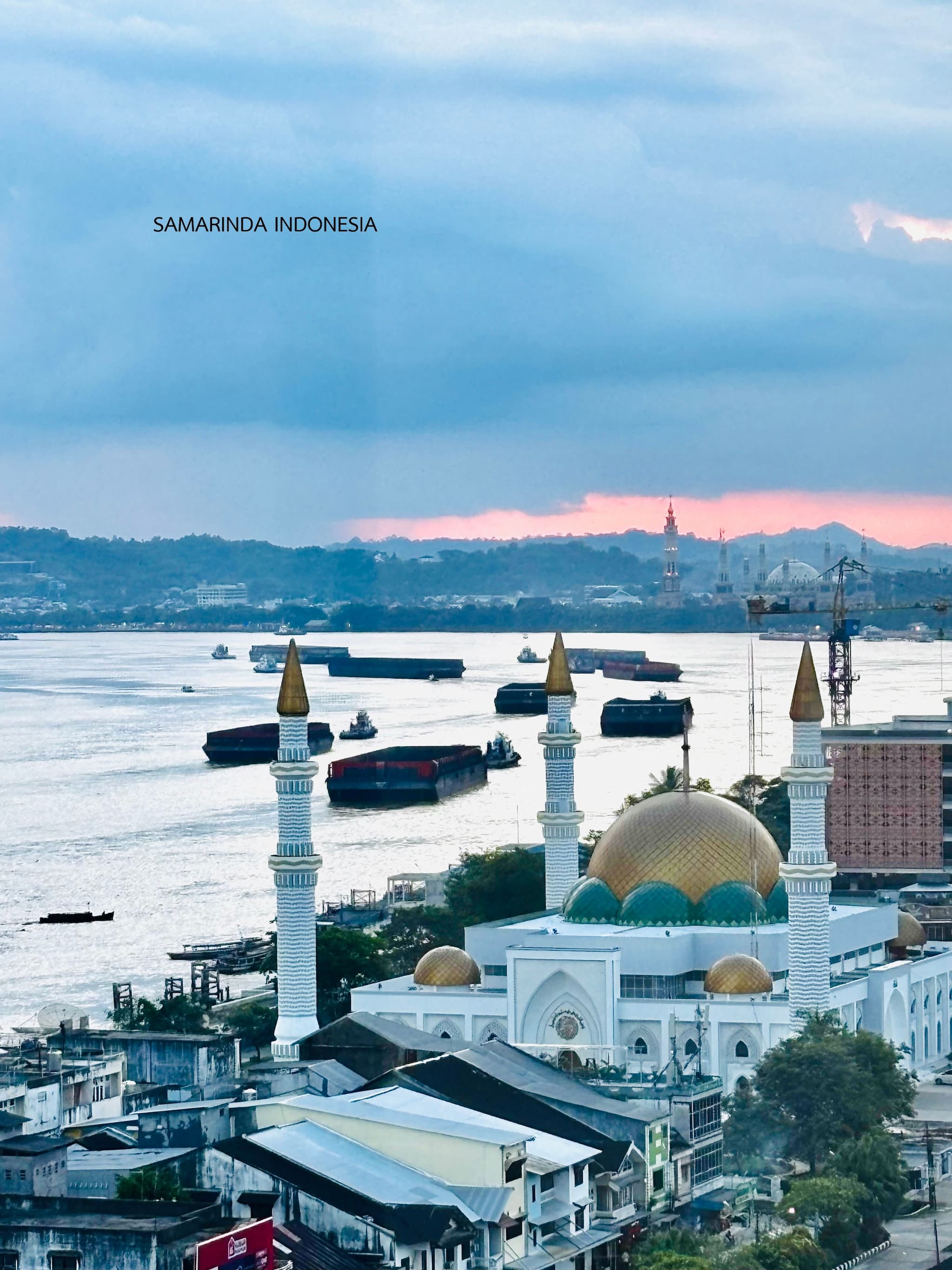 ภาพรวมเศรษฐกิจการค้าของอินโดนีเซียเดือนพฤษภาคม 2568