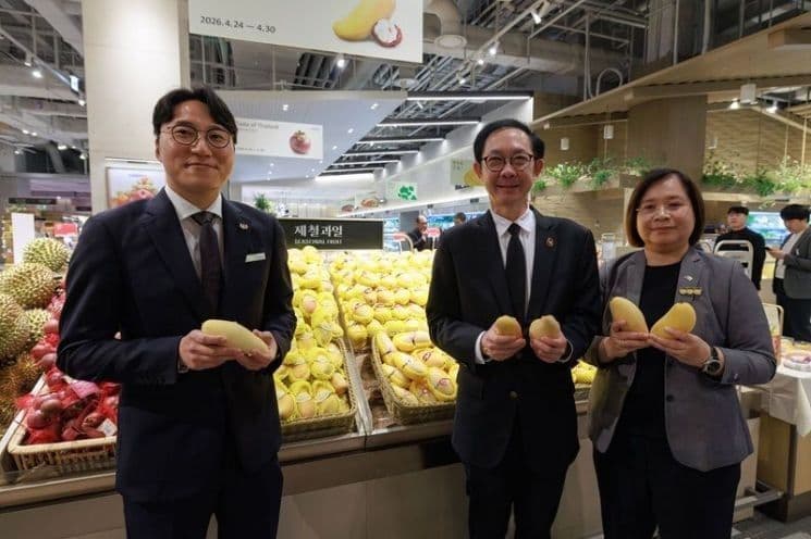 ห้างฮุนได เปิดมหกรรมผลไม้ไทย ยก "มะม่วงไทย" สู่มาตรฐานพรีเมียมในตลาดเกาหลี