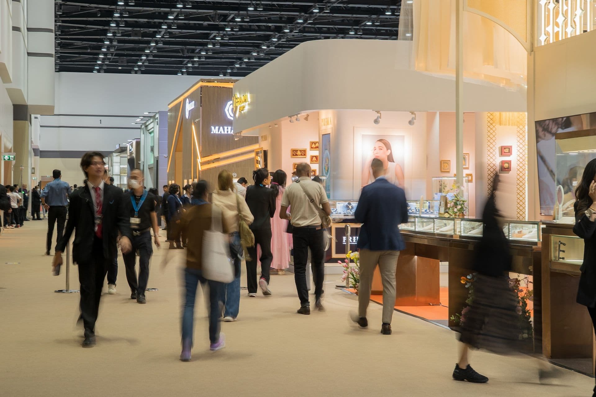 ตลาดสินค้าอัญมณีและเครื่องประดับของสาธารณรัฐเช็ก 