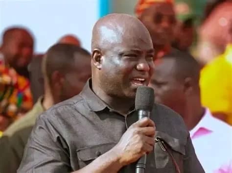 รัฐมนตรีว่าการกระทรวงเกษตรกานาปฏิเสธการดำเนินโครงการเลี้ยงสัตว์ปีกของสำนักงานโครงการไก่เนื้อแห่งชาติ