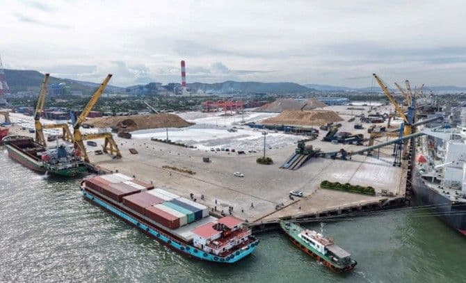 เวียดนามเปิดเส้นทางเดินเรือตู้คอนเทนเนอร์ทางชายฝั่งที่เป็นมิตรต่อสิ่งแวดล้อม