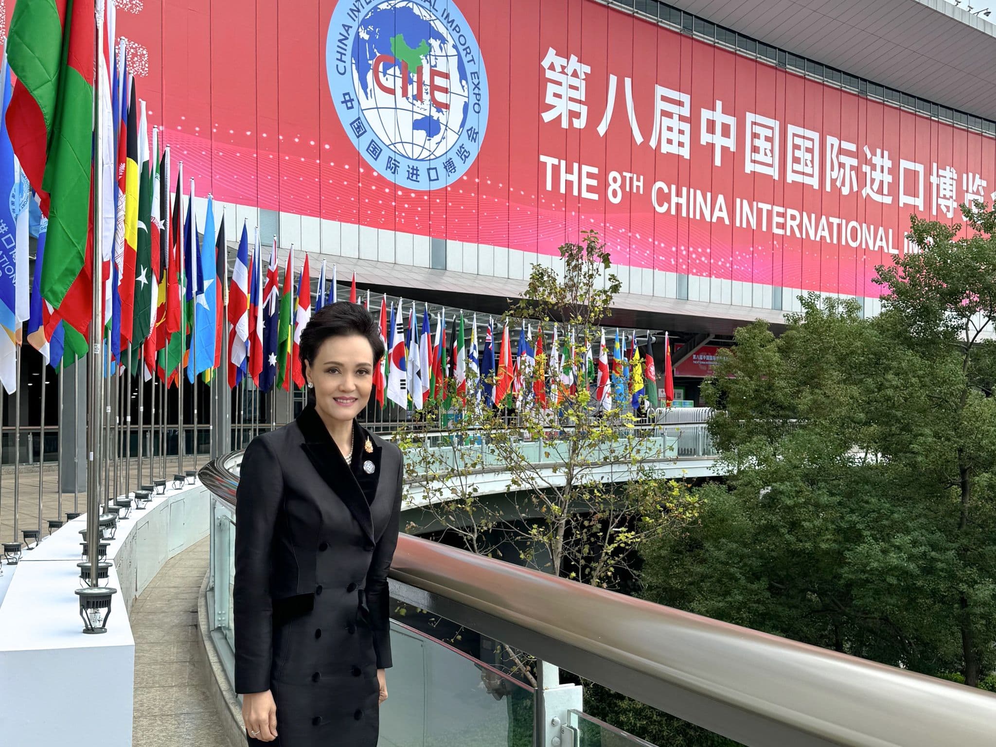 “พาณิชย์”ร่วมพิธีเปิดงาน CIIE 2025 ขนทัพอาหาร-เครื่องดื่ม 60 บริษัท โชว์ศักยภาพ ตั้งเป้าขาย 220 ล้าน