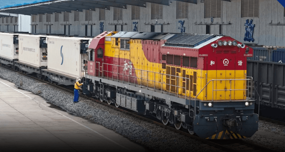 ยอดนำเข้าผลไม้ของจีนผ่านทางรถไฟลาว-จีน เพิ่มขึ้นกว่า 30% ในปีนี้
