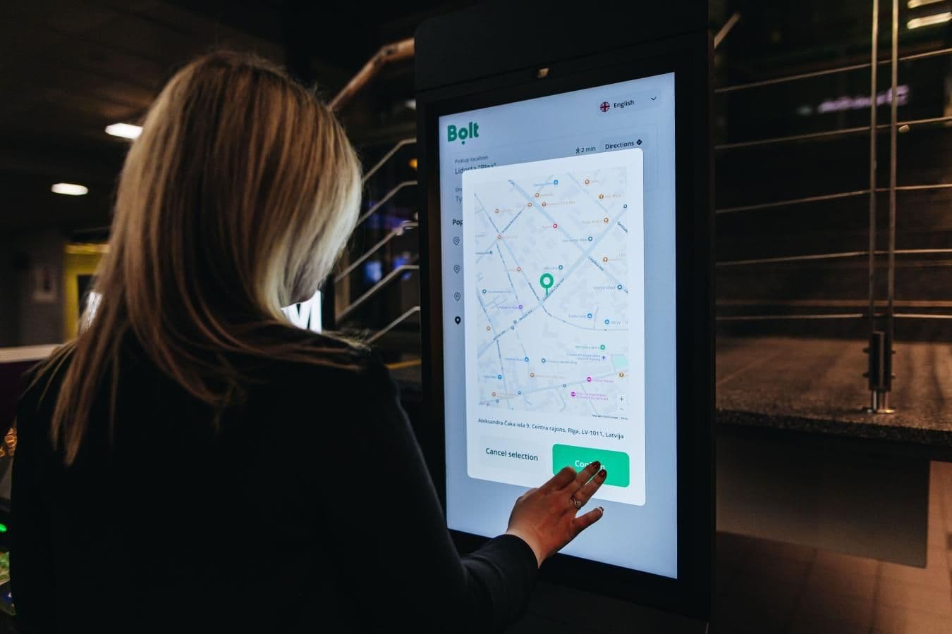 Bolt เปิดตัวหน้าจอ TapBox ที่สนามบินริกา ประเทศลัตเวีย ใช้เรียกรถโดยไม่ต้องผ่านแอป