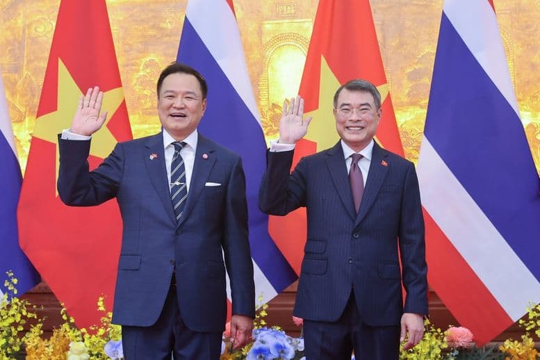 ภาพรวมนายกรัฐมนตรีของประเทศไทยเดินทางมาเยือนเวียดนามอย่างเป็นทางการ 
