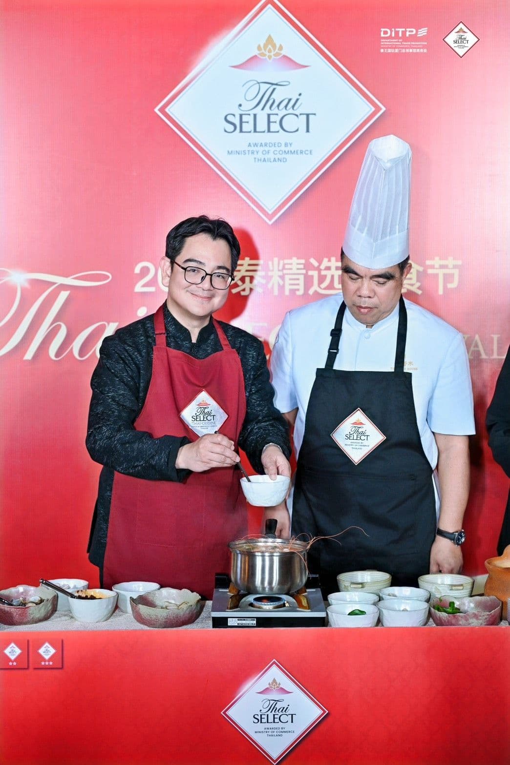 พาณิชย์ชูตรา Thai SELECT โปรโมตเมนูข้าวเหนียวทุเรียน พร้อมประชาสัมพันธ์อาหารไทยผ่านอินฟลูเอนเซอร์ท้องถิ่น