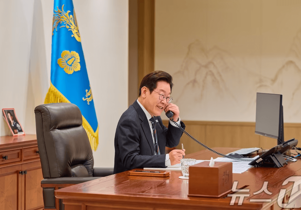 ประธานาธิบดีเกาหลีใต้หารือความร่วมมือทางเศรษฐกิจกับนายกฯ