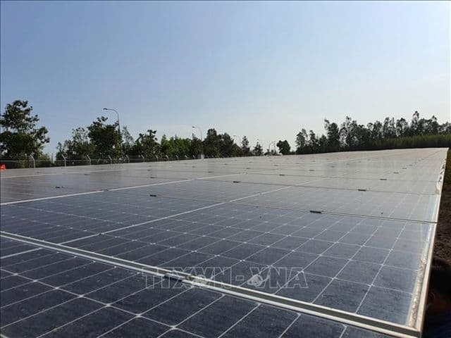 เวียดนามเร่งปฏิรูปกฎระเบียบพลังงาน เพิ่มสัดส่วนขายไฟส่วนเกินจาก Rooftop Solar เสริมศักยภาพการแข่งขันภาคการผลิต