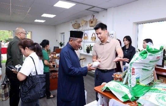 เวียดนามเปิดศูนย์การเรียนรู้และส่งเสริมธุรกิจ HALALVIET แห่งแรกอย่างเป็นทางการ