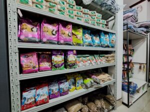 สินค้าอาหารสัตว์เลี้ยงในสปป. ลาว