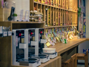 ร้านขายบะหมี่ไร้พนักงาน เทรนด์ใหม่ของร้านอาหารในไต้หวัน