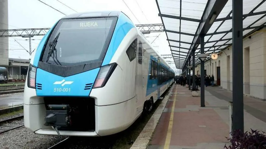 เปิดตัวเส้นทางรถไฟสายใหม่ เชื่อมเมืองท่าตรีเอสเต้ในอิตาลีกับเมืองท่ารีเยก้าในโครเอเชีย ส่งเสริมการเดินทางอย่างยั่งยืน