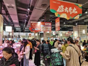 พฤติกรรมผู้บริโภคในตลาดอุตสาหกรรมค้าปลีกของจีนประจำปี 2568